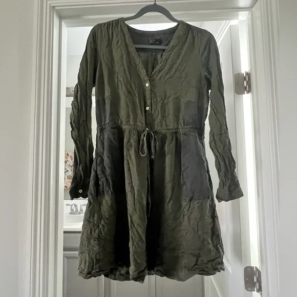 EUC GAP Military Green Shirt Dress with Tie Waist, Size 6 - Picture 2 of 5